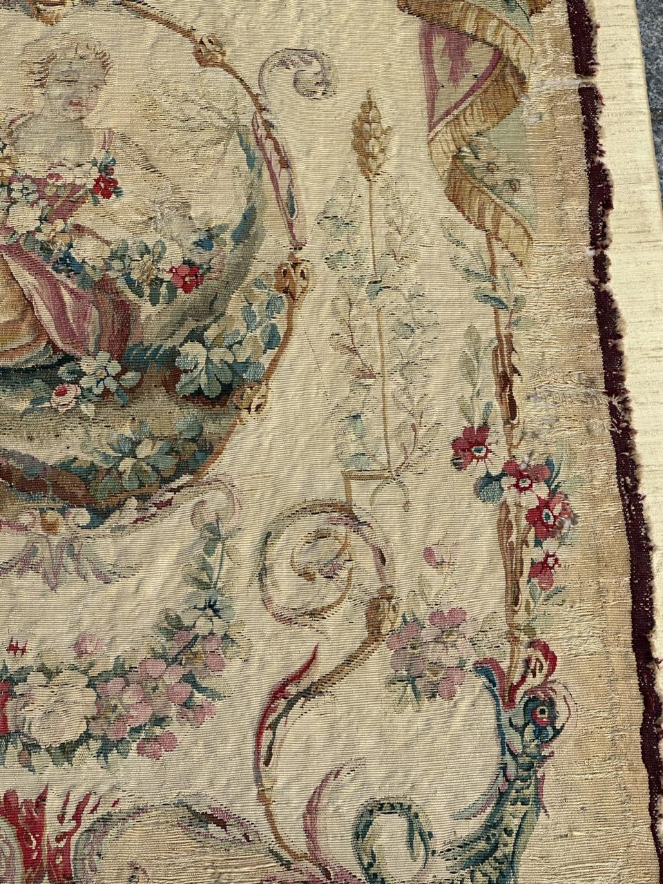 Schöner französischer Aubusson-Seidenteppich aus dem 18. Jahrhundert (Französisch) im Angebot
