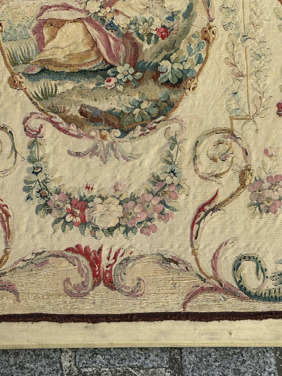 Schöner französischer Aubusson-Seidenteppich aus dem 18. Jahrhundert (Handgewebt) im Angebot