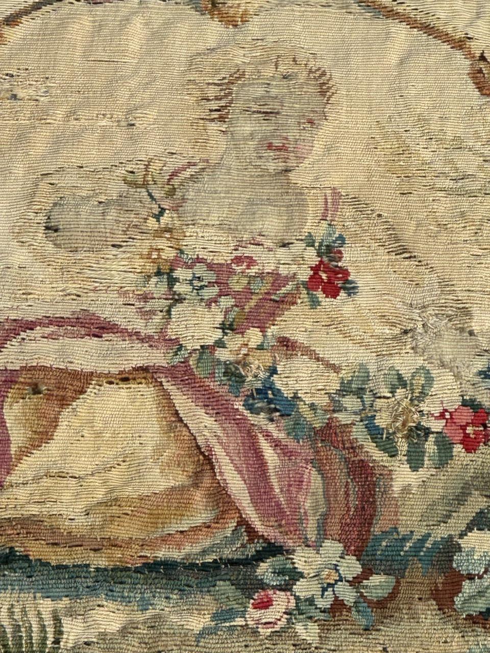 Schöner französischer Aubusson-Seidenteppich aus dem 18. Jahrhundert (Wolle) im Angebot