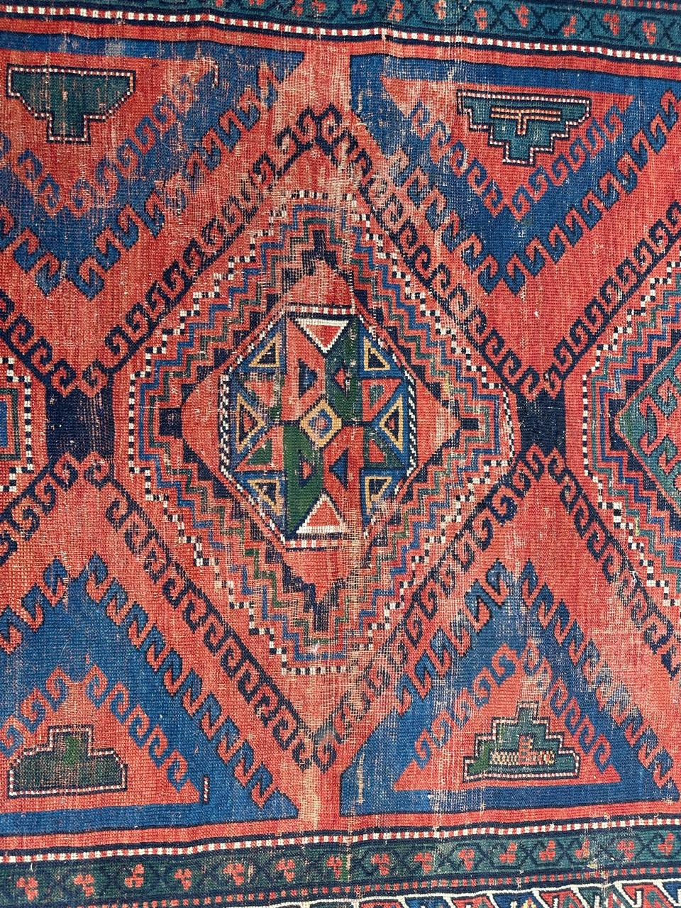 Bonita alfombra kazaka caucásica del siglo XIX Kazajo en venta