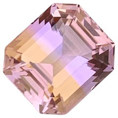 Jolie pierre précieuse en forme d'asscher en ametrine Trystine naturelle non sertie de 5,95 carats pour bague