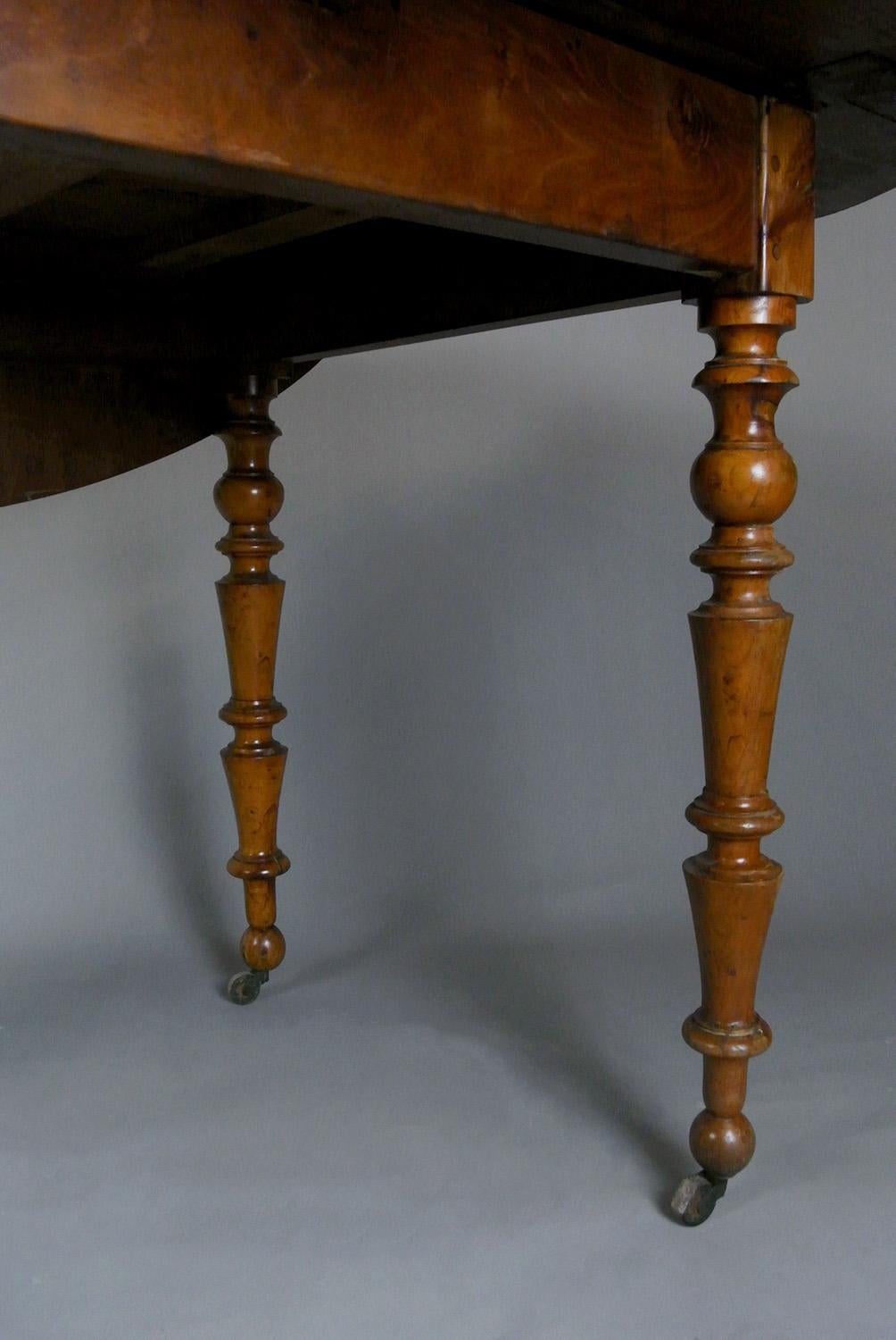 Pretty and Practical French Fruitwood Oval Drop Leaf Table c. 1880 For Sale 1