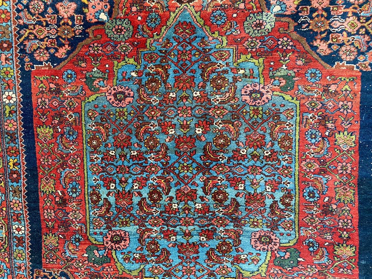 Bonita alfombra antigua Bijar Asiático en venta