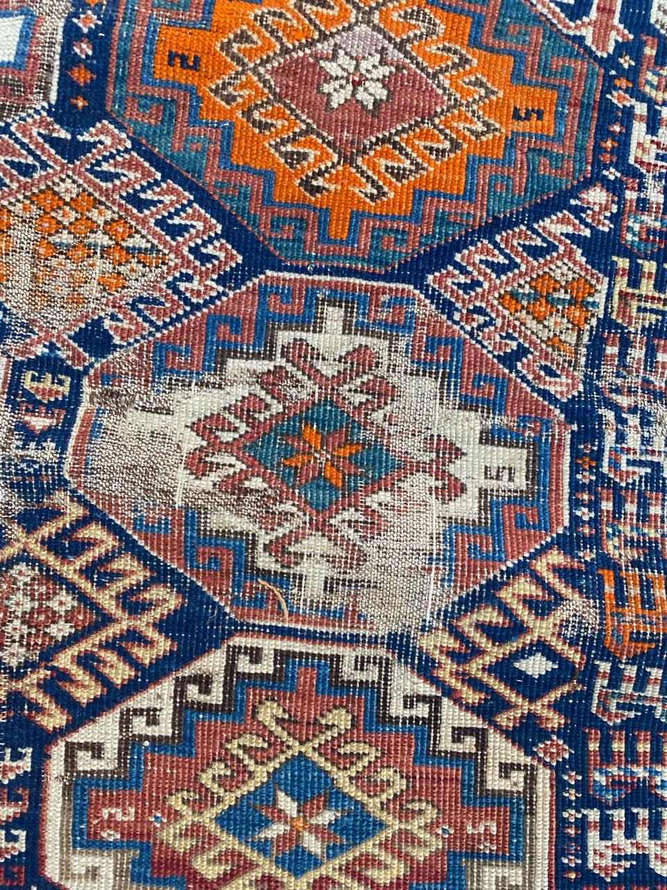 Bobyrug’s Pretty Antique Caucasian Shirwan Rug In Distressed Condition For Sale In Saint Ouen, FR