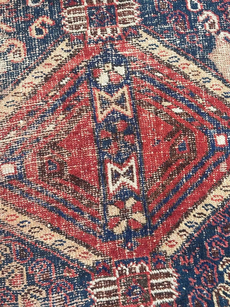 Hübscher antiker Afshar-Teppich in Notlage (Handgeknüpft) im Angebot