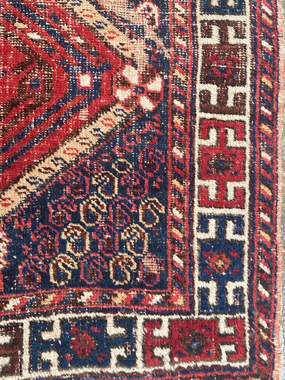 Hübscher antiker Afshar-Teppich in Notlage im Zustand „Starke Gebrauchsspuren“ im Angebot in Saint Ouen, FR