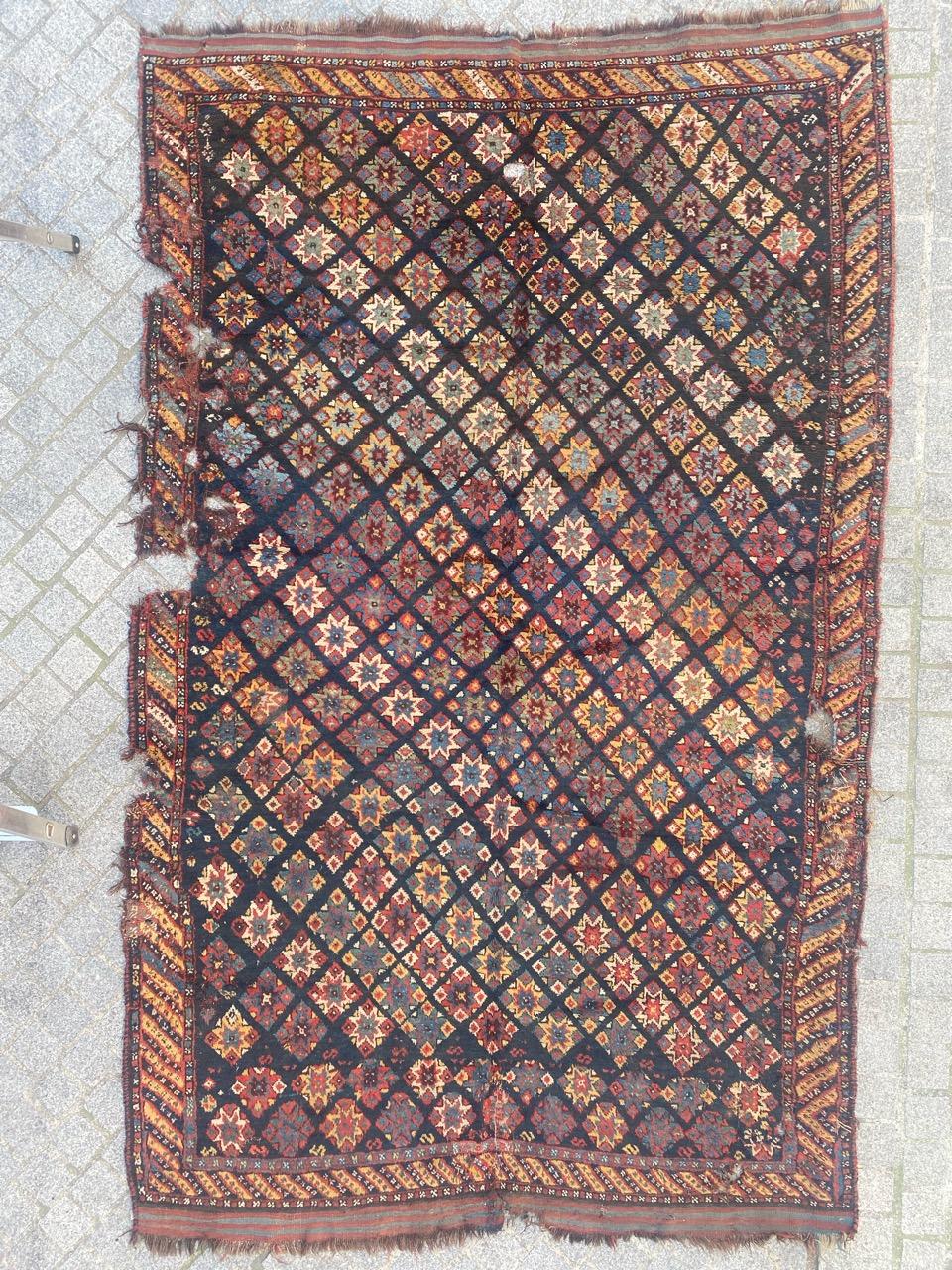 Wunderschöner antiker Lori-Stammesteppich mit schönem geometrischem Stammesmuster und schönen natürlichen Farben. Vollständig handgeknüpft mit Wollsamt auf Wollbasis.

✨✨✨
