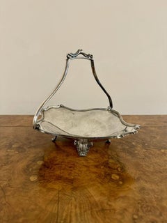 Pretty antique Edwardian silver plated cake basket