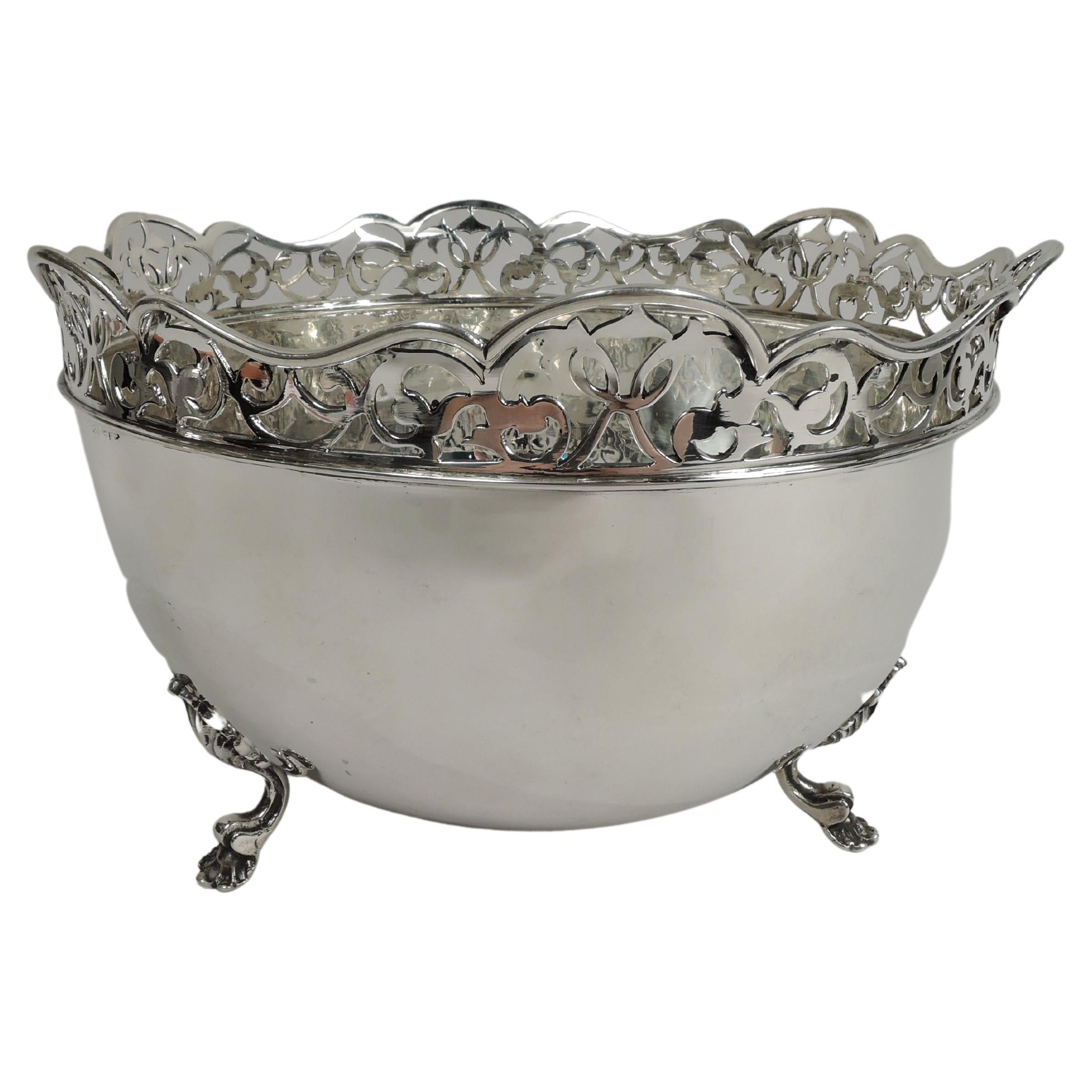 Pretty Antique English Edwardian Classical Sterling Silver Bowl