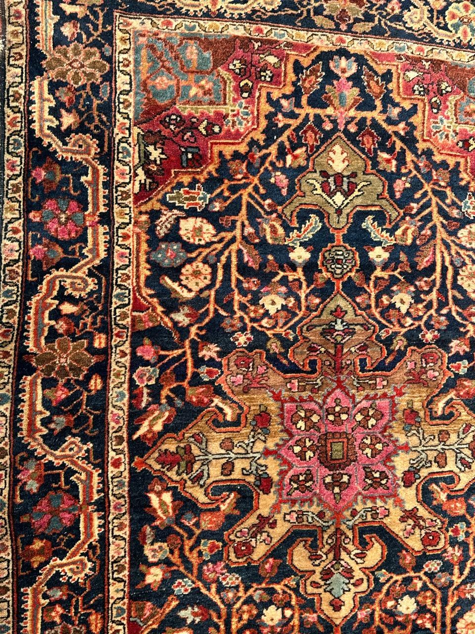 Sarouk Farahan Pretty antique fine Sarouk rug For Sale