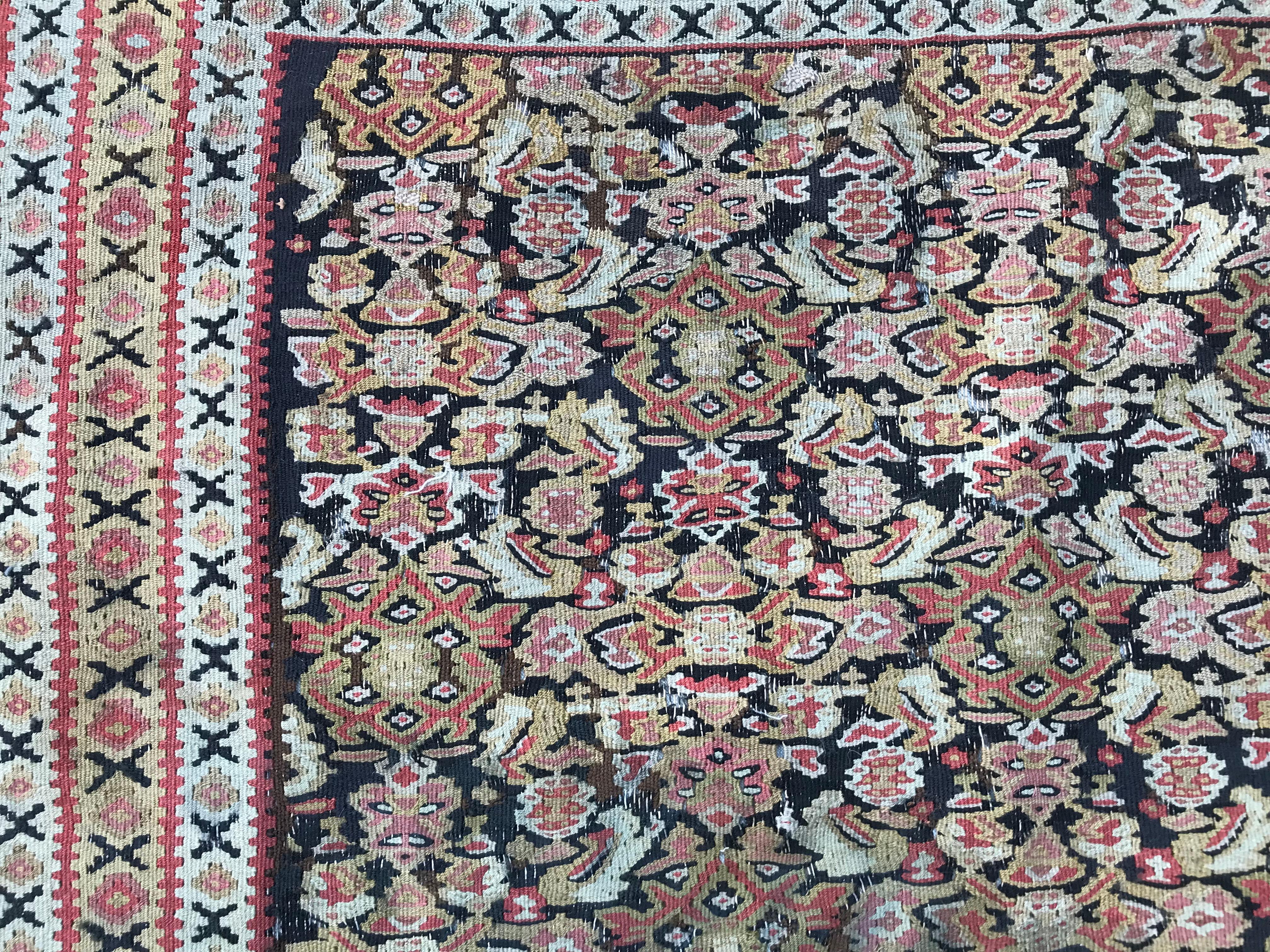 Bobyrug’s Pretty Antique Fine Senneh Kilim In Fair Condition For Sale In Saint Ouen, FR