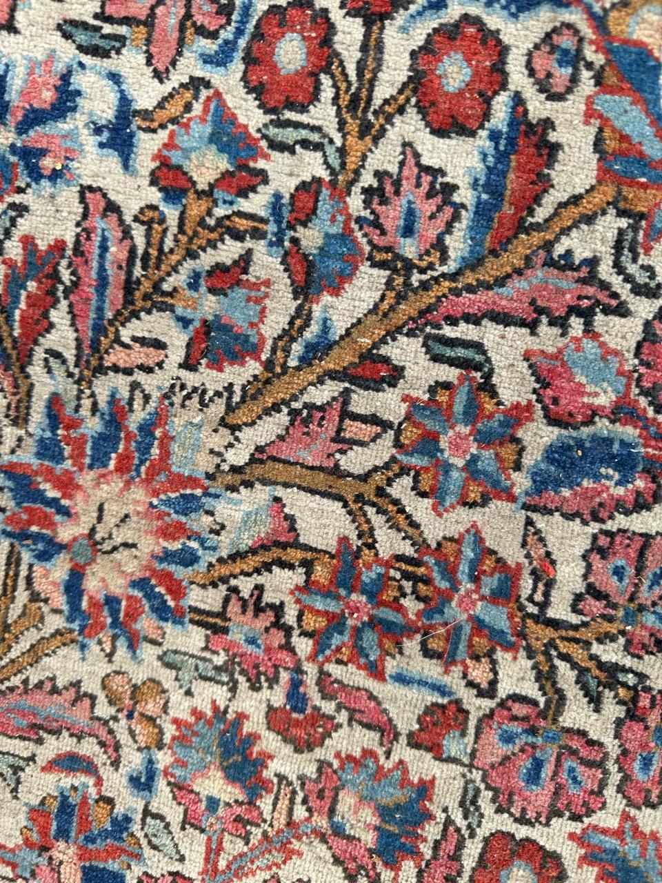 Bobyrug's Pretty Antique Floral Design Kashan Rug (tapis de Kashan) en vente 3