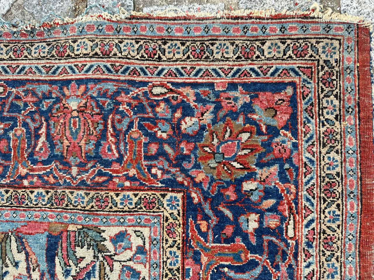 20ième siècle Bobyrug's Pretty Antique Floral Design Kashan Rug (tapis de Kashan) en vente