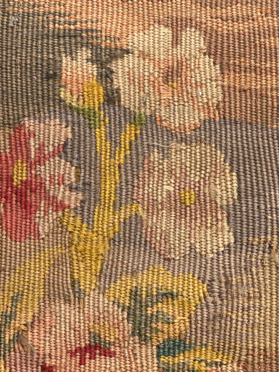 bonito tapiz jacquard de estilo Aubusson francés antiguo, funda para silla o cojín en venta 3