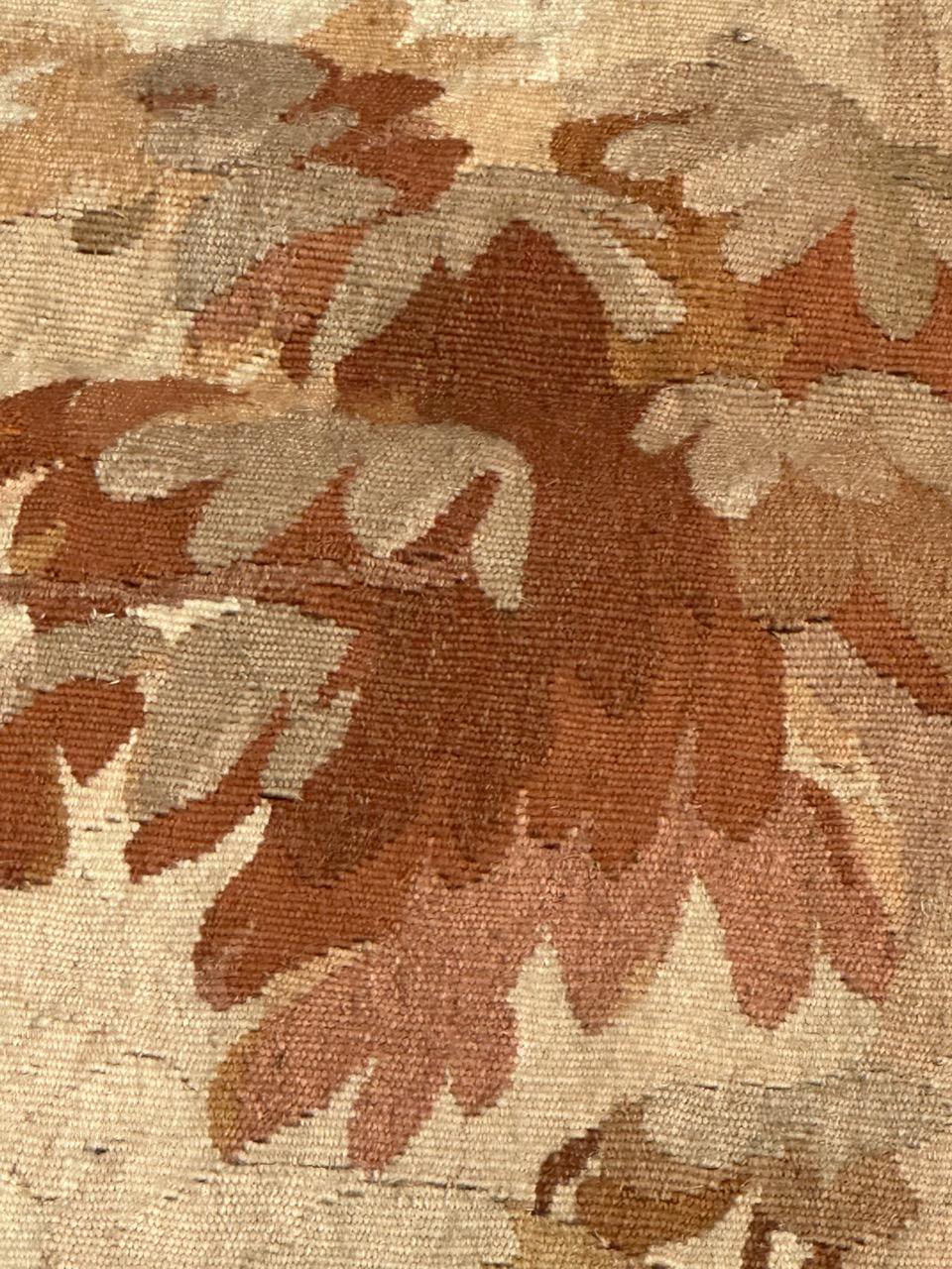 Bonito panel de tapiz Aubusson francés antiguo en venta 7