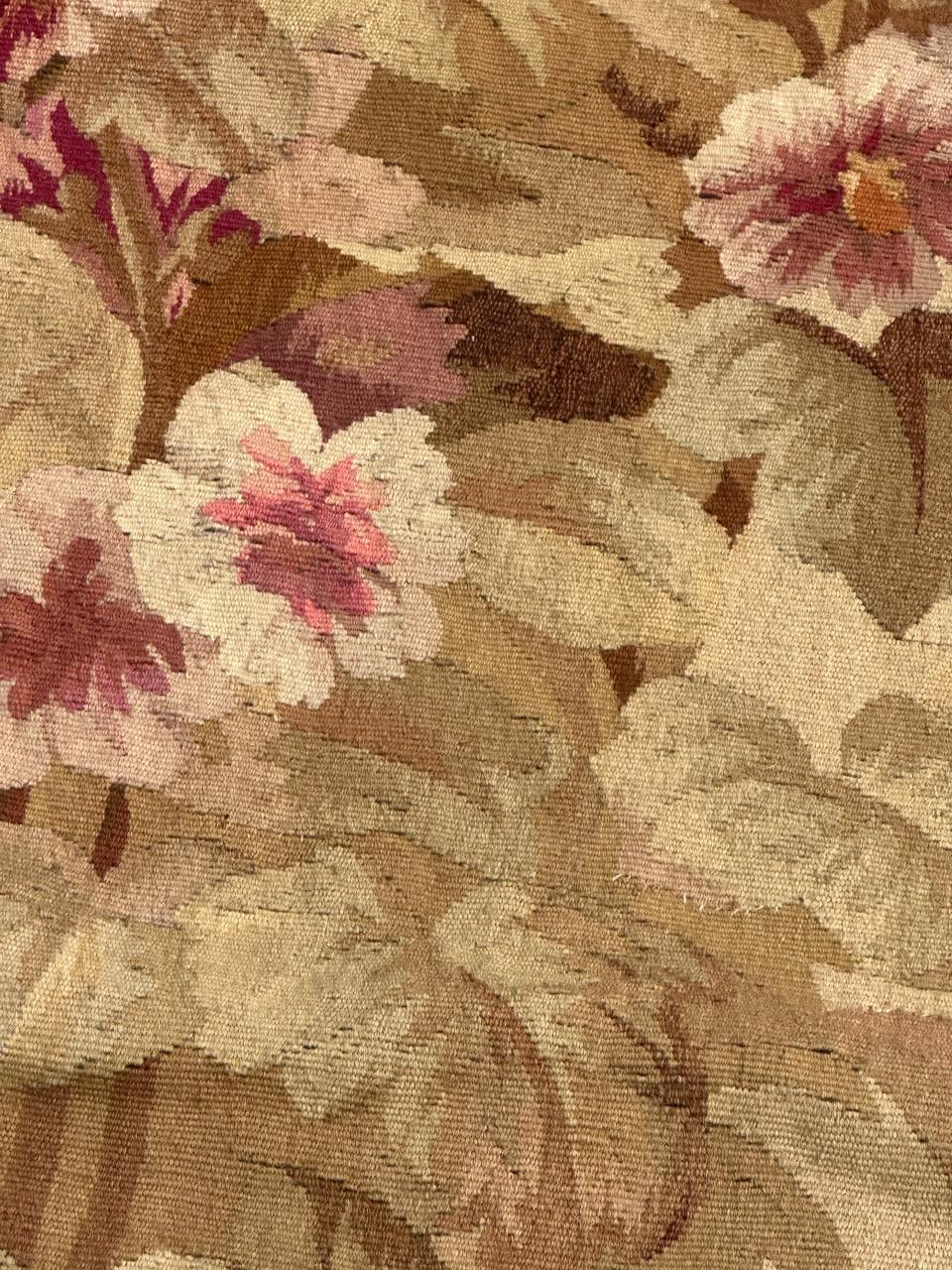 Bonito panel de tapiz Aubusson francés antiguo en venta 8