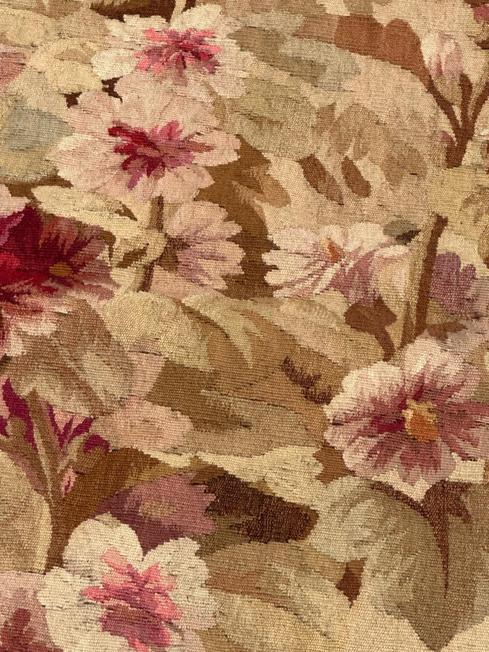 Bonito panel de tapiz Aubusson francés antiguo en venta 9