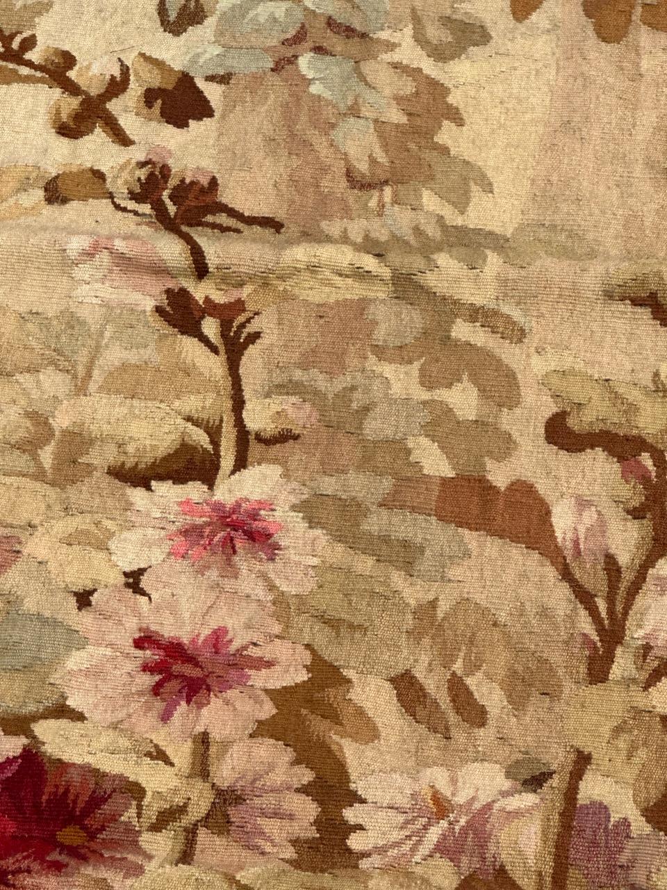 Bonito panel de tapiz Aubusson francés antiguo en venta 10