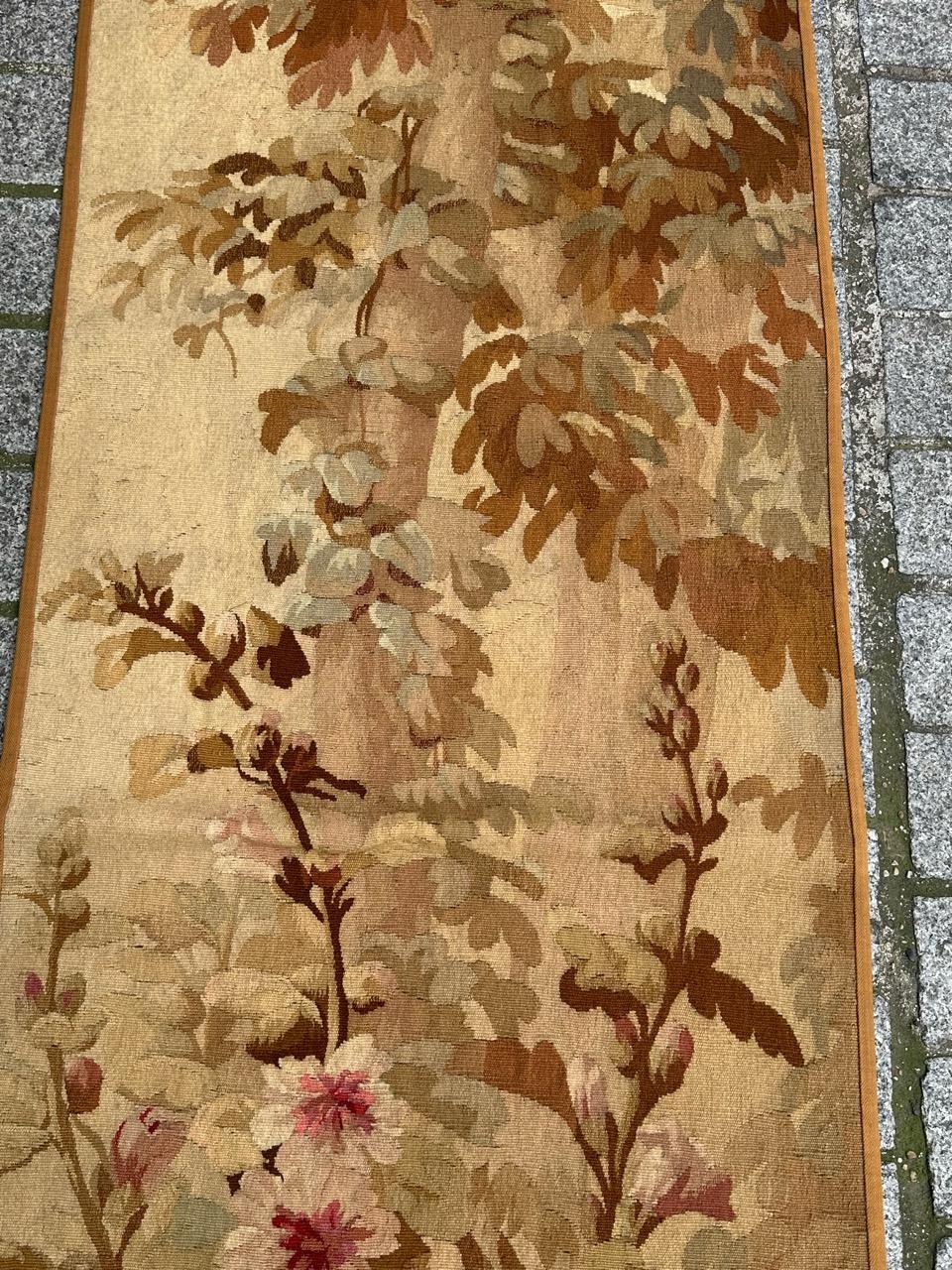 Bonito panel de tapiz Aubusson francés antiguo en Bueno estado para la venta en Saint Ouen, FR