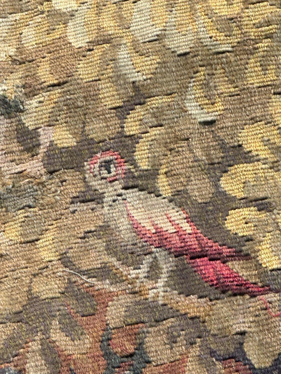 Grazioso arazzo Aubusson francese antico, tessuto a mano, 