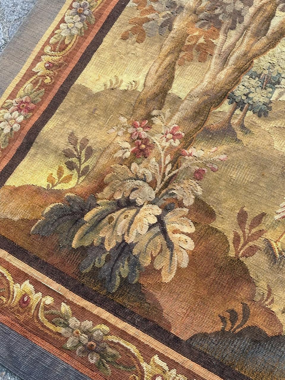 Grazioso arazzo Aubusson francese antico, tessuto a mano, 