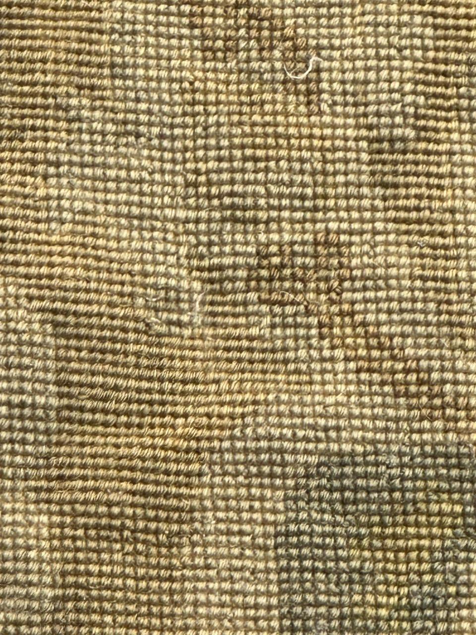Bonito tapiz antiguo francés de punto de aguja para cubrir sillas en venta 2