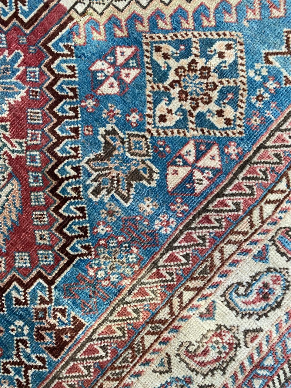 Joli tapis ancien de Ghashghai de Bobyrug en vente 4