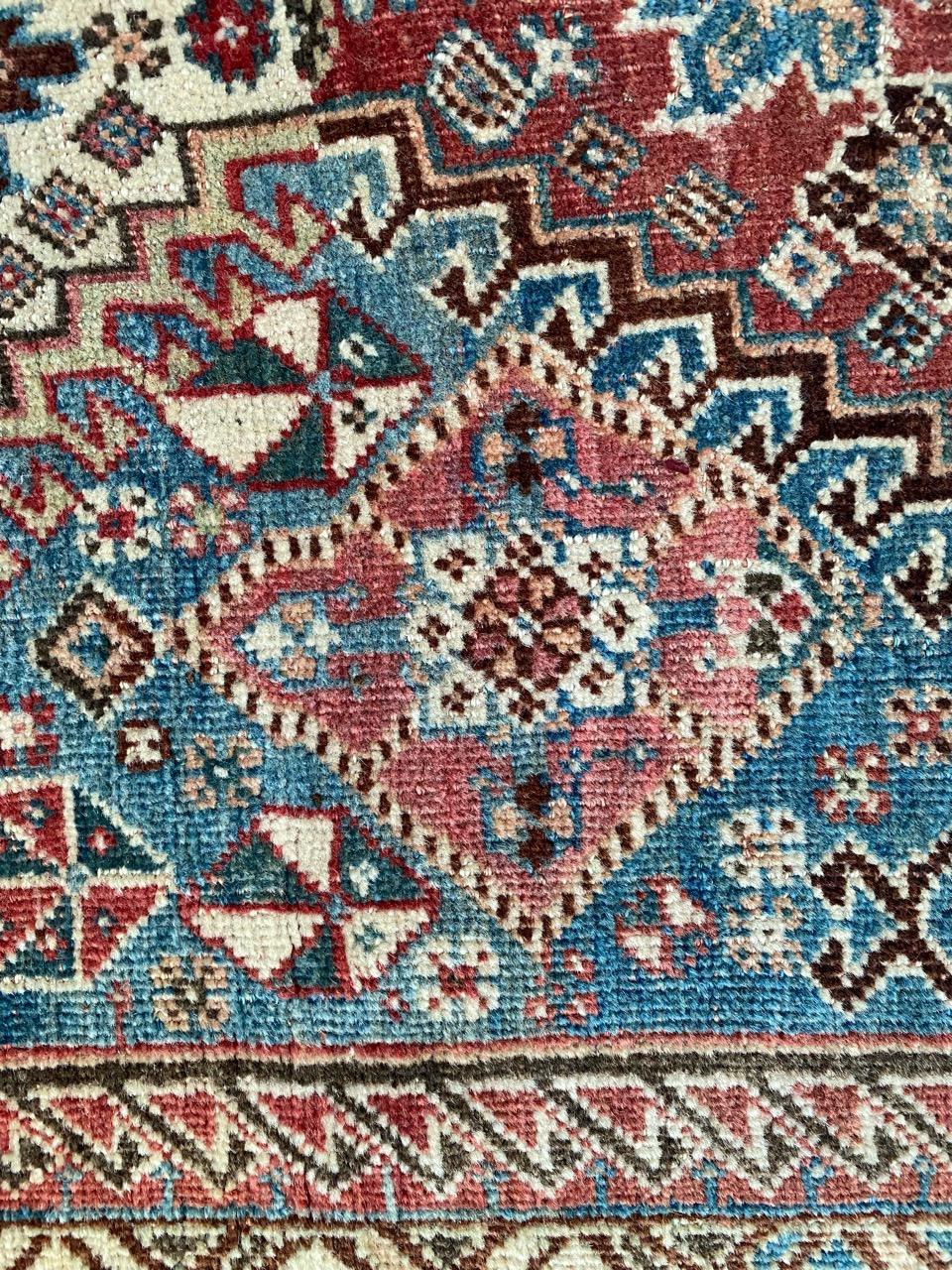 Joli tapis ancien de Ghashghai de Bobyrug en vente 6