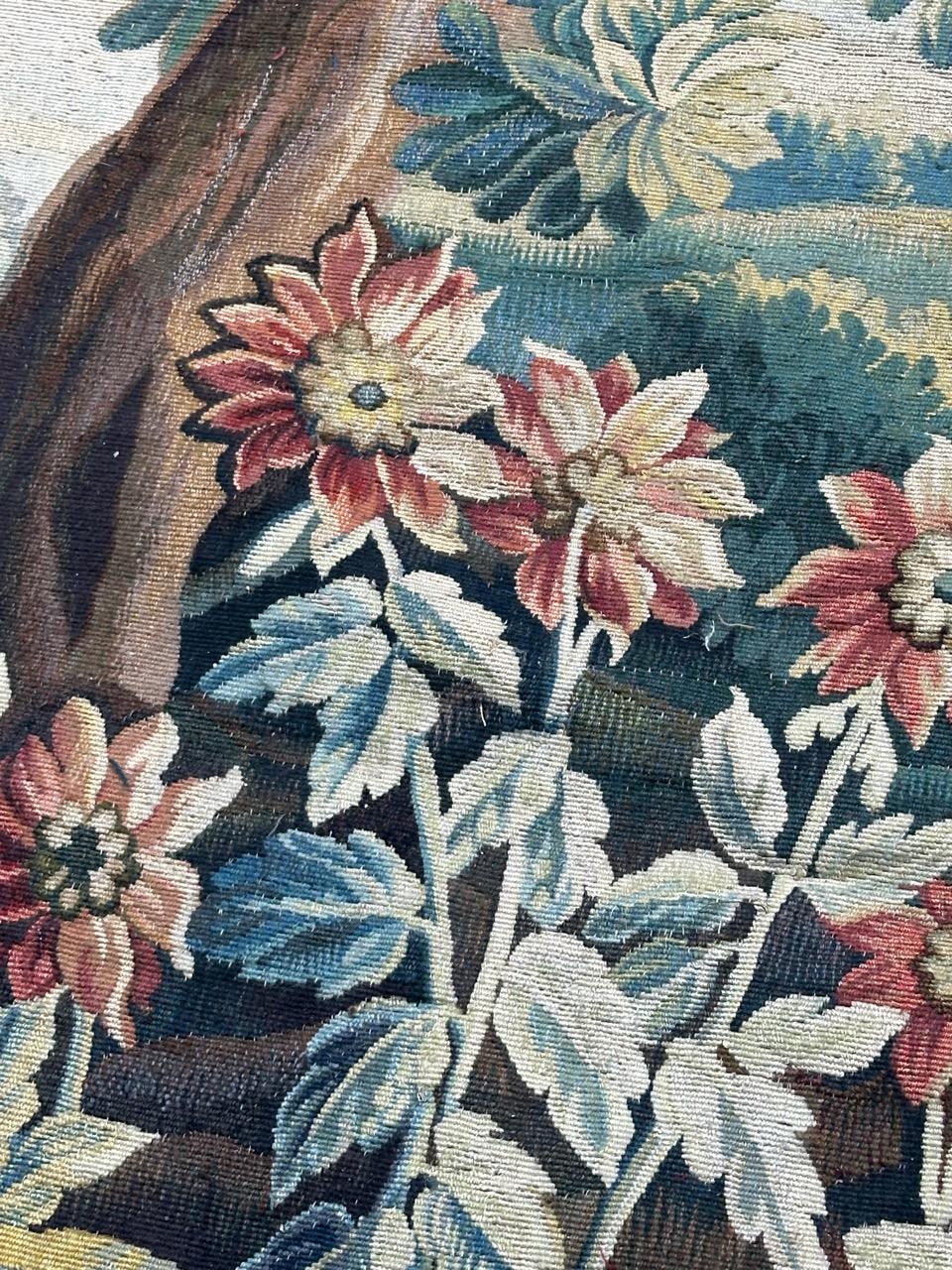 Jolie tapisserie ancienne d'Aubusson tissée à la main 