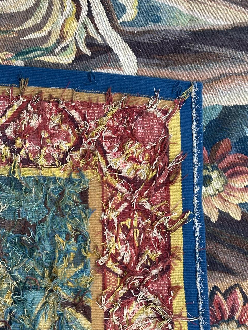 Jolie tapisserie ancienne d'Aubusson tissée à la main 