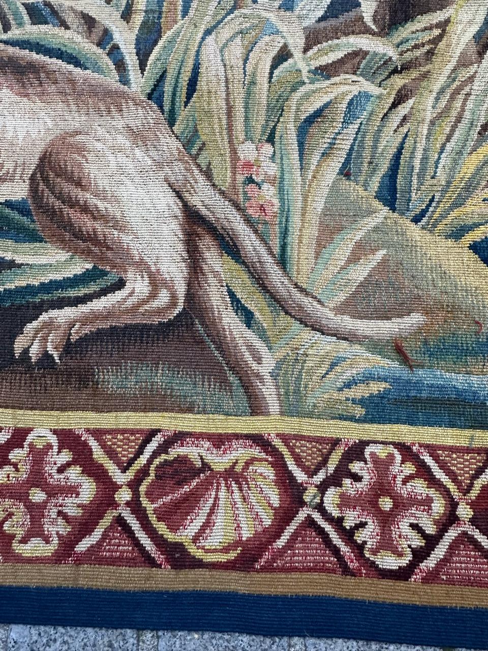 Jolie tapisserie ancienne d'Aubusson tissée à la main 