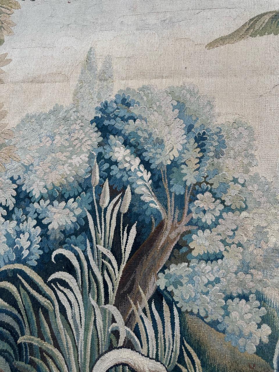 Jolie tapisserie ancienne d'Aubusson tissée à la main 