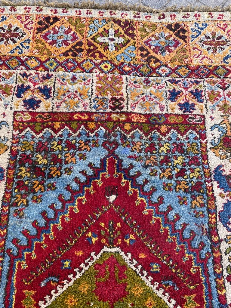 Bobyrug’s Pretty Antique Moroccan Rabat Rug In Good Condition For Sale In Saint Ouen, FR
