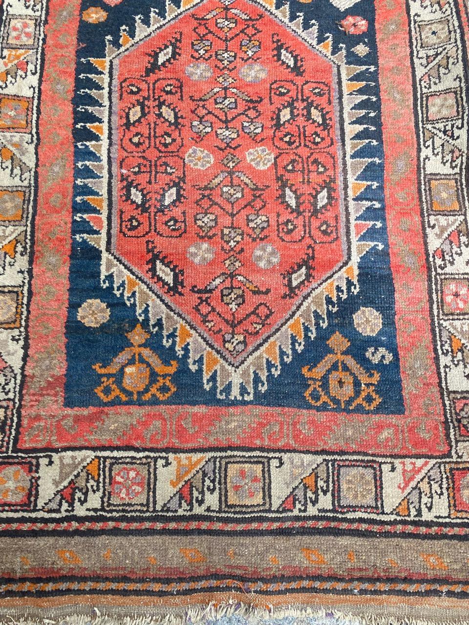Beautiful late 19th century tribal kurdish runner with beautiful geometrical design and nice natural colors, entirely hand knotted with wool velvet on cotton foundation.

✨✨✨

