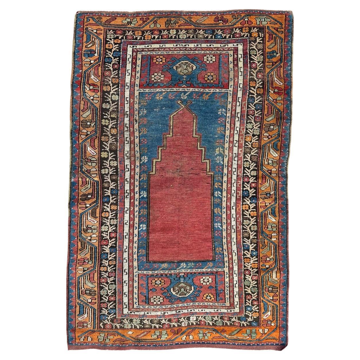 Pretty antique prayer Turkish rug