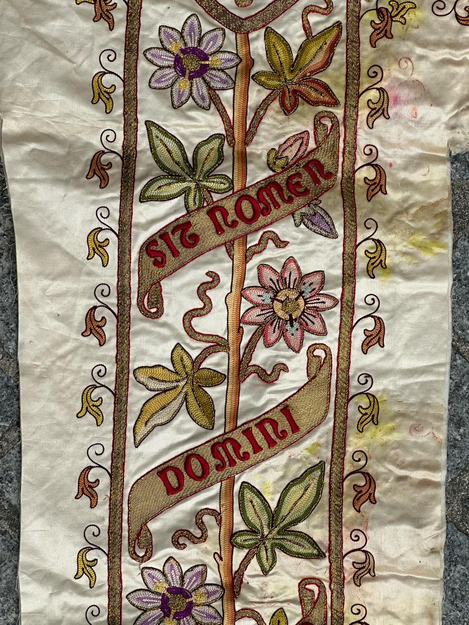 Embroidered Pretty antique religious embroidery tissue For Sale