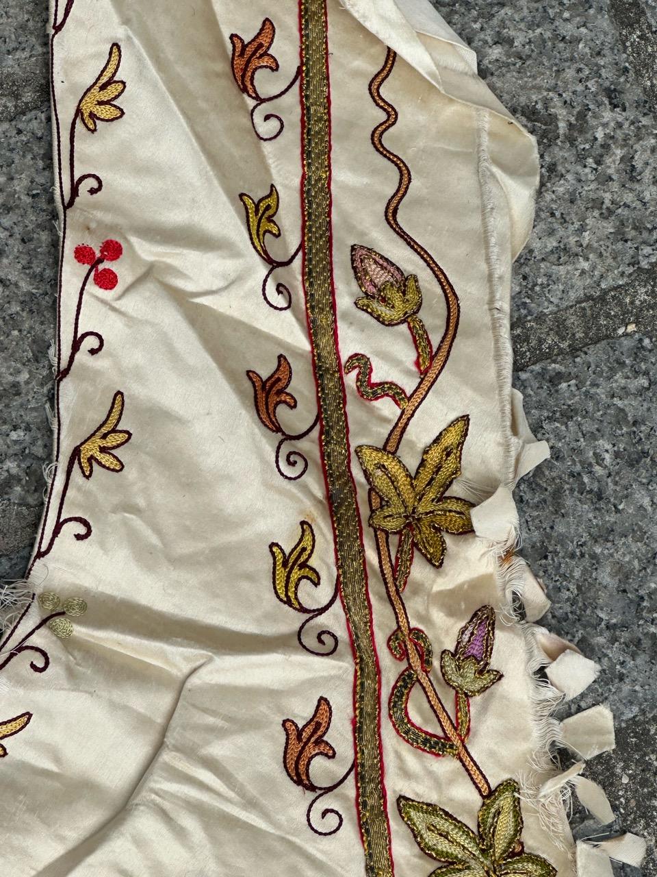 Silk Pretty antique religious embroidery tissue For Sale