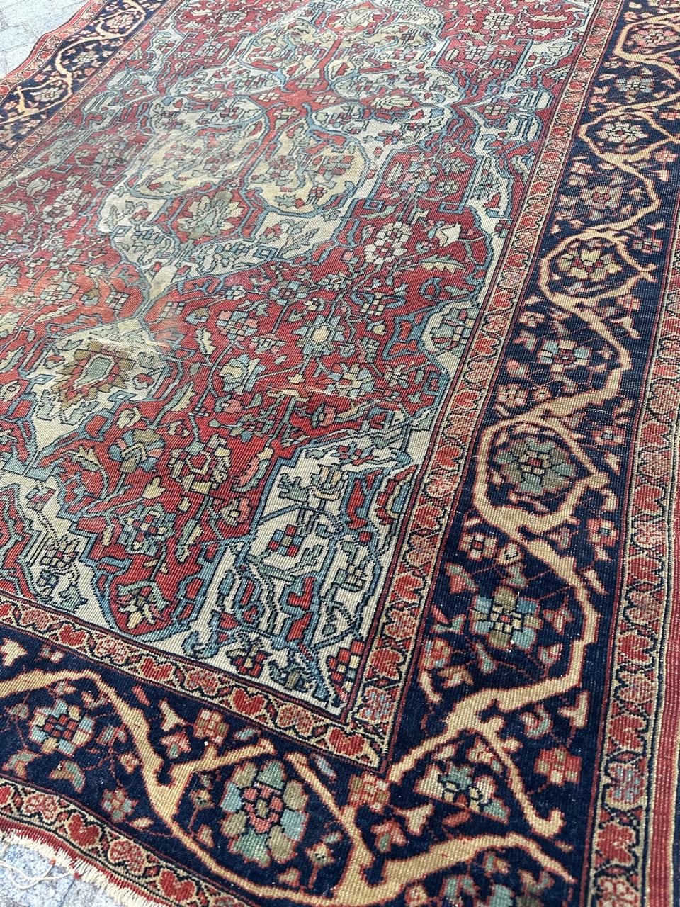 Bonita alfombra antigua Sarouk ferahan de Bobyrug en venta 6