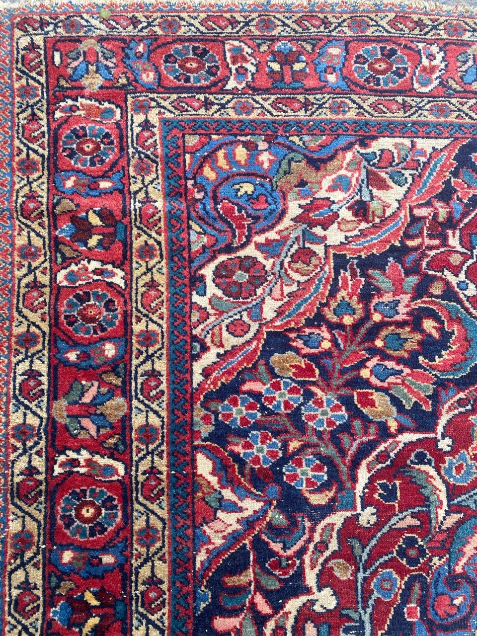 Pretty Antique Sarouk Rug In Good Condition For Sale In Saint Ouen, FR