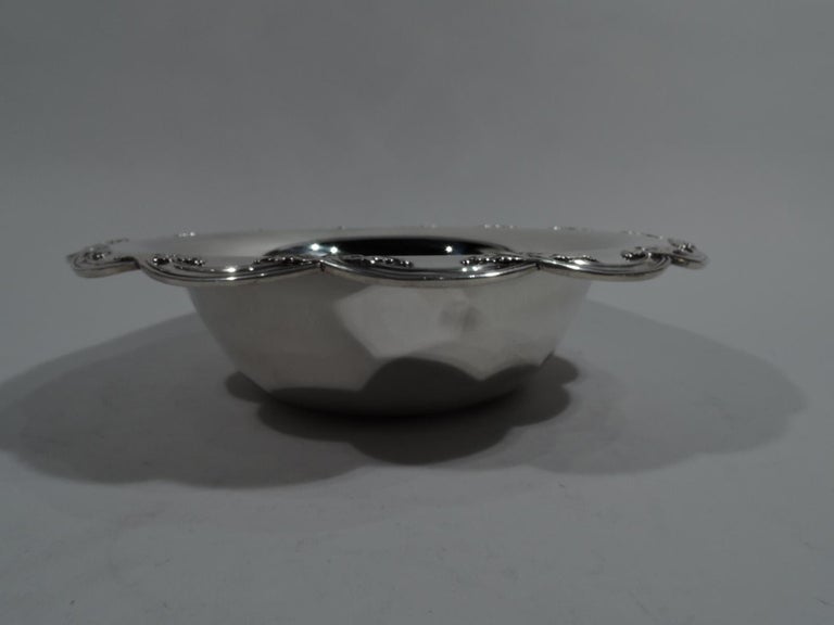 American Pretty Antique Tiffany Edwardian Sterling Silver Bowl For Sale