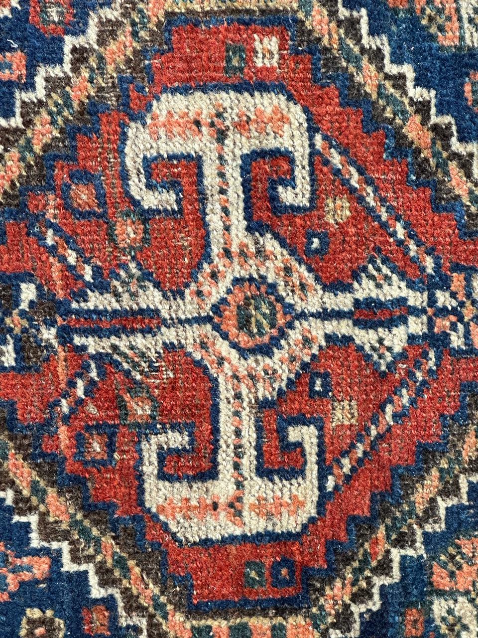 Pretty antique tribal Shiraz rug  For Sale 7
