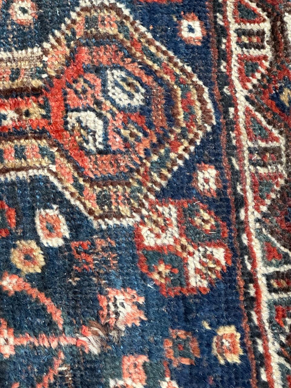 Pretty antique tribal Shiraz rug  For Sale 11