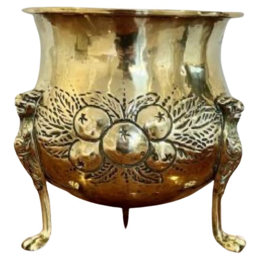 Pretty antique Victorian brass jardiniere  For Sale