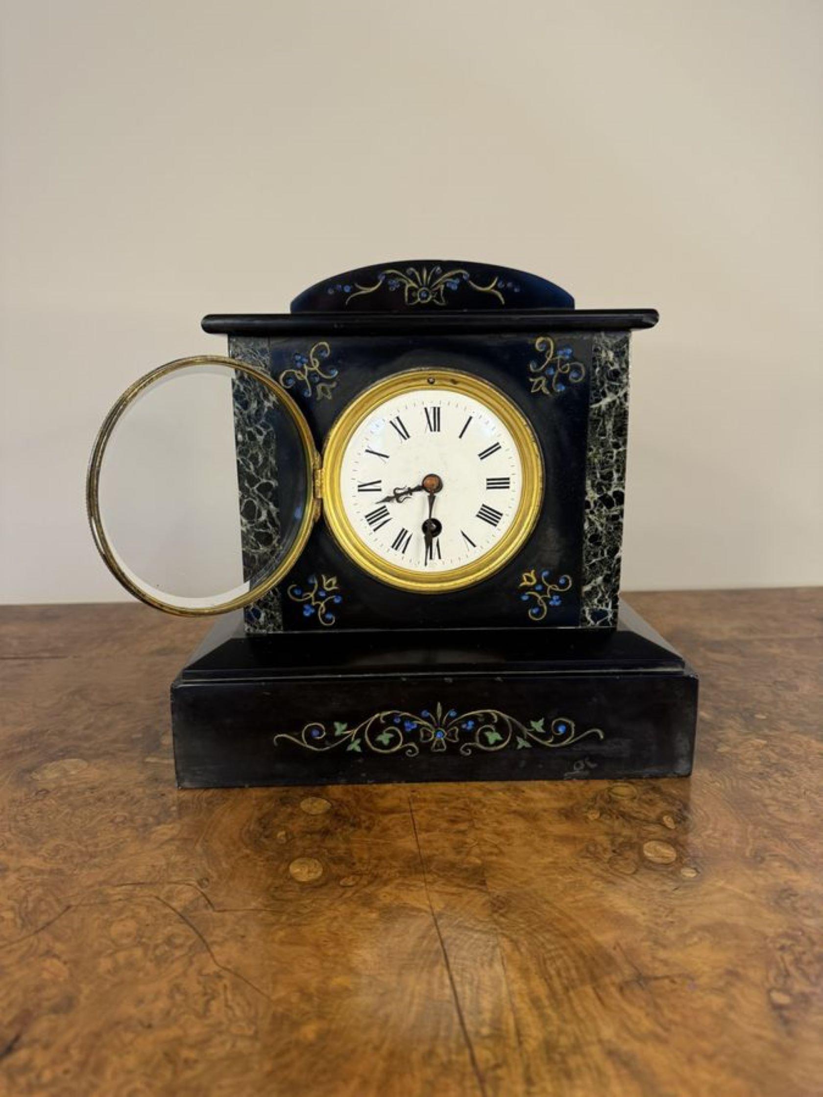 Pretty antique Victorian marble mantle clock In Good Condition For Sale In Ipswich, GB