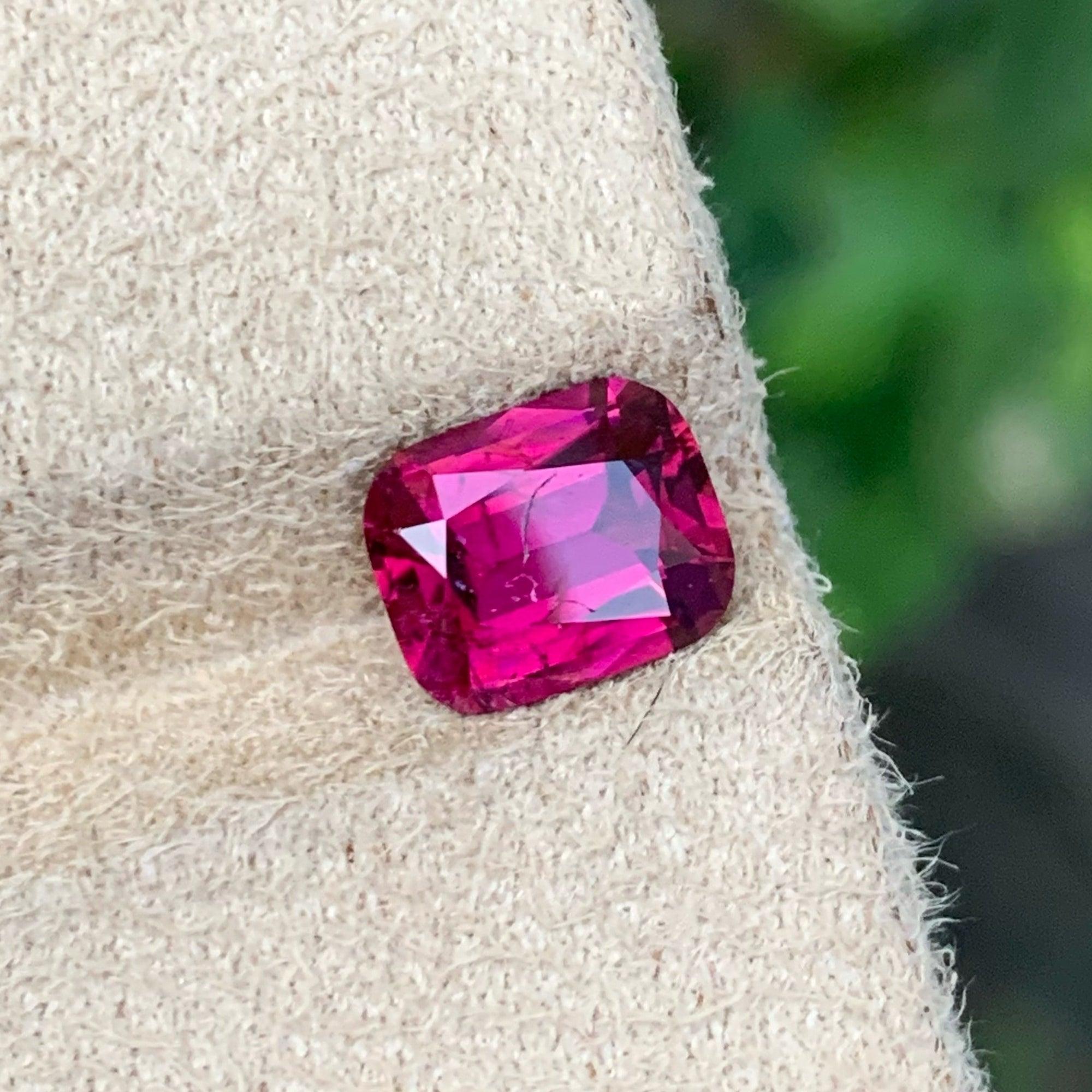 Pretty Bright Red Tourmaline Gemstone of 2.25 carats from Africa has a wonderful cut in a Cushion shape, incredible Red Color. Great brilliance. This gem is SI Clarity.

Product Information
GEMSTONE TYPE:	Pretty Bright Red Tourmaline