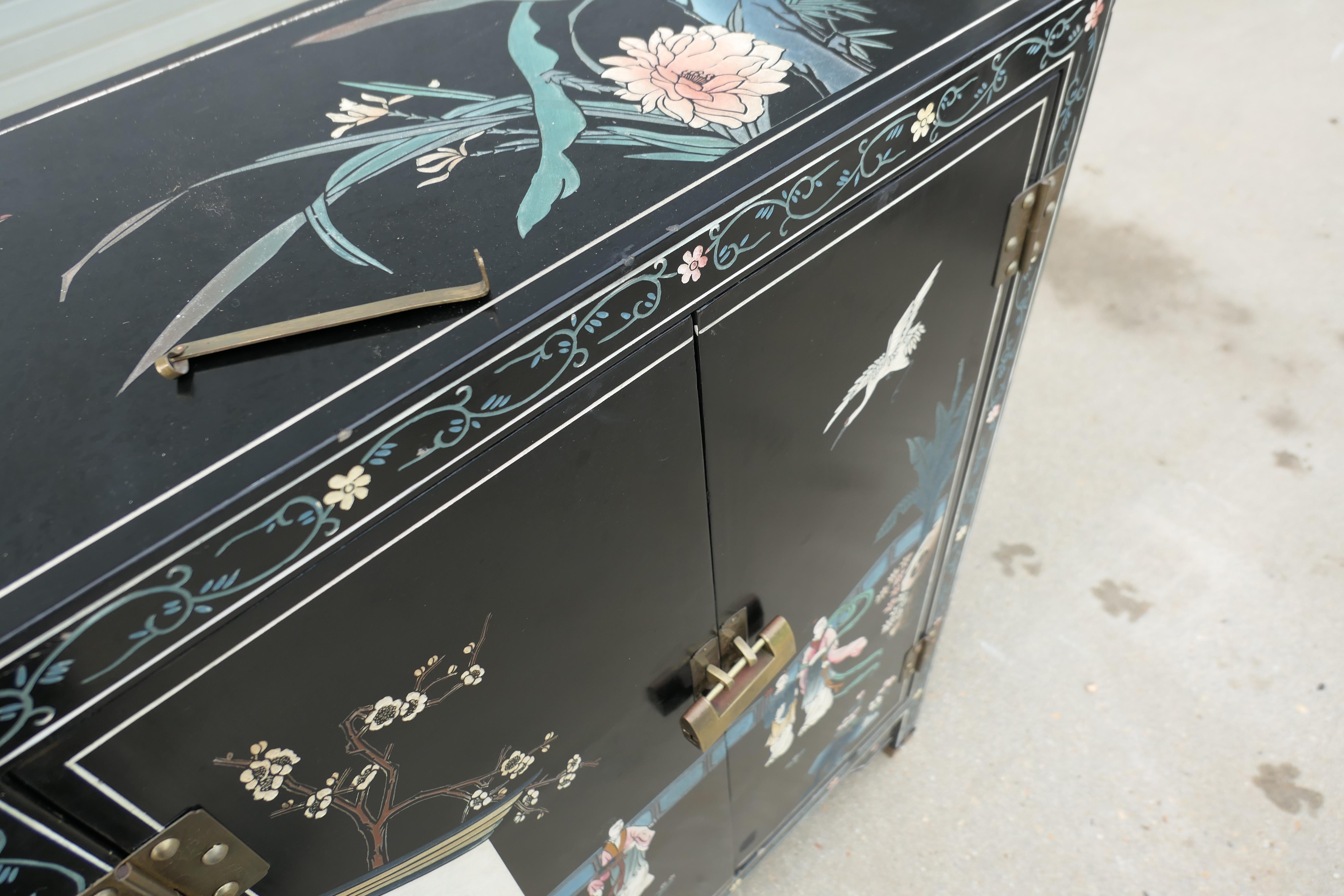 Pretty Chinoiserie Cupboard Decorated with Birds and Flowers n For Sale 1