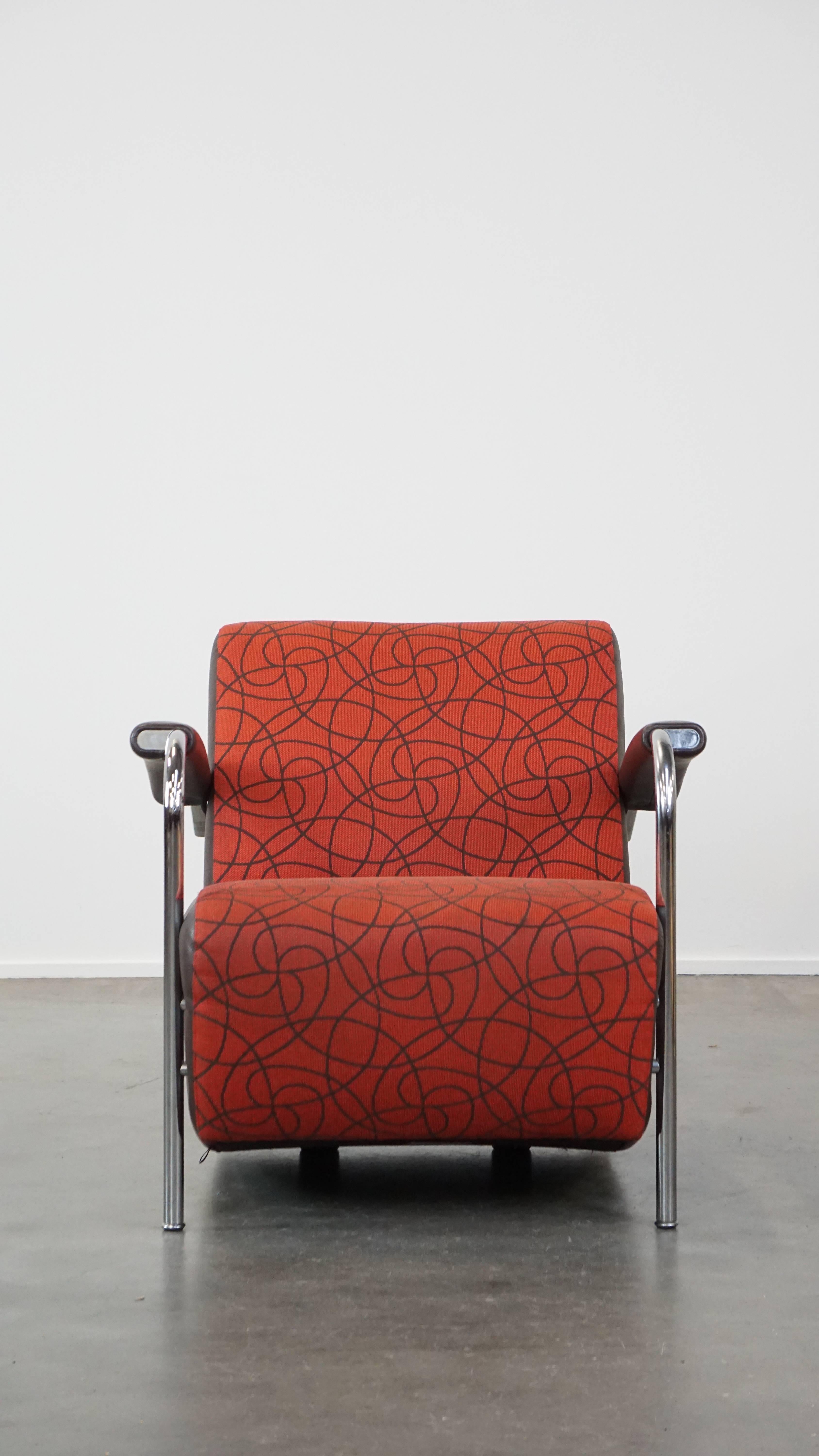 Fait main Joli fauteuil de design Leolux modèle Scylla avec coussin de dossier supplémentaire en vente