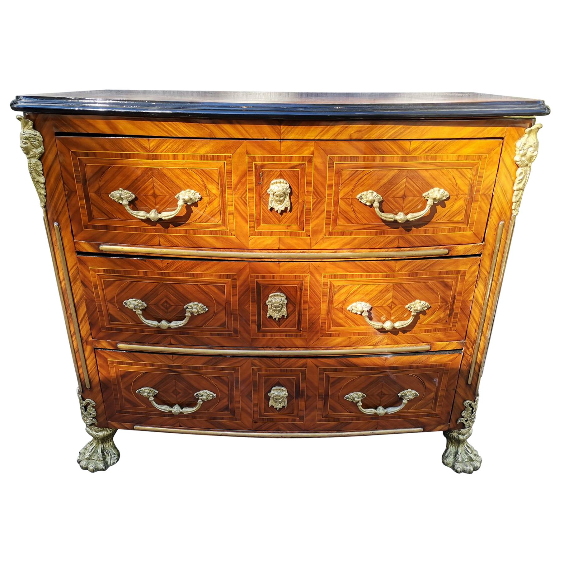 Pretty Dressing French Commode from Late 19th Century For Sale