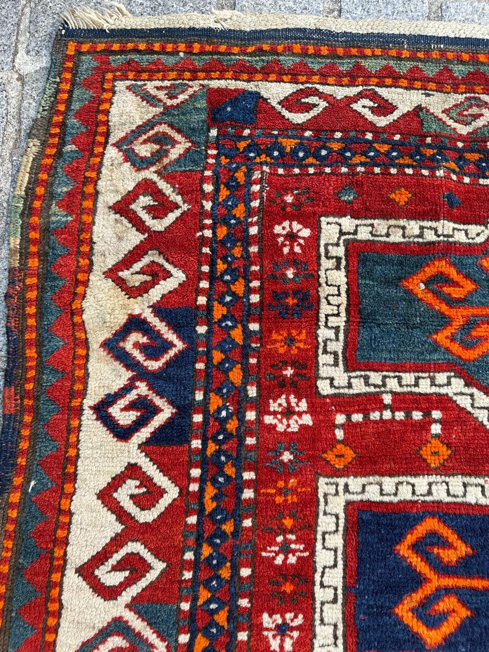 Bobyrug's Hübscher kasachischer Teppich aus dem frühen 20.  (Wolle) im Angebot