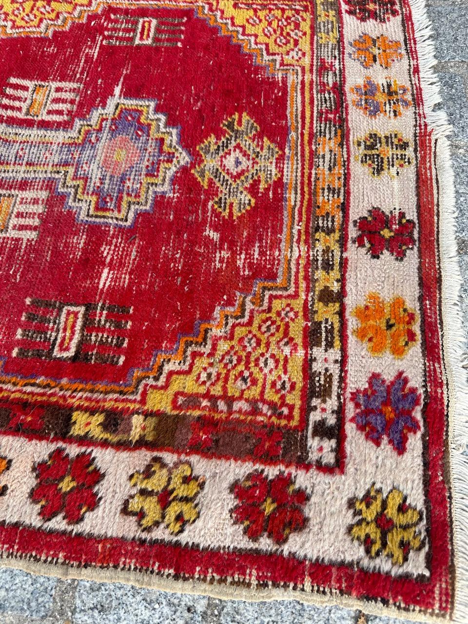 Bobyrug's Hübscher türkischer Teppich aus dem frühen 20.  im Angebot 8